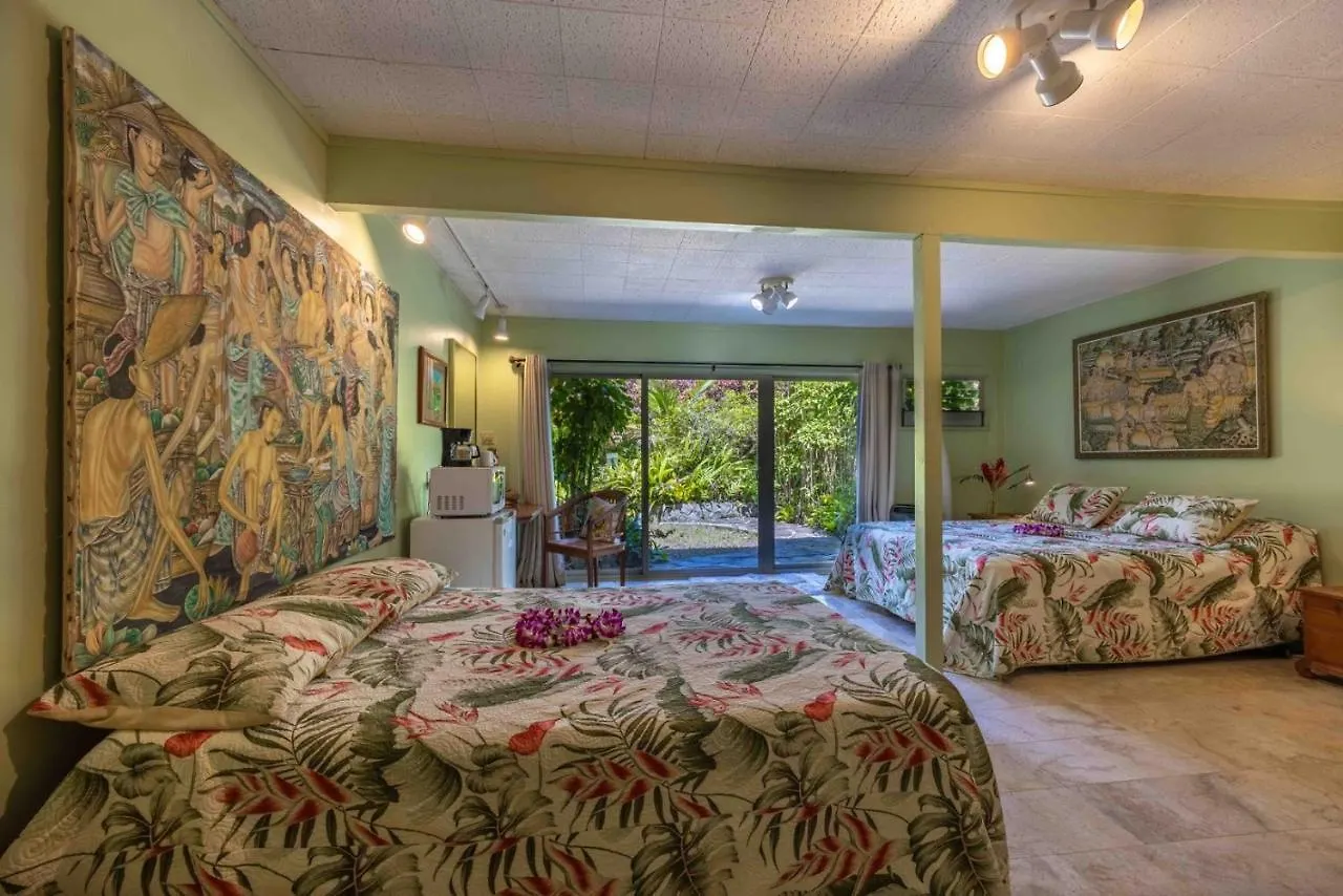 Plumeria Room On A Lush Farm On Maui'S North Shore Huelo